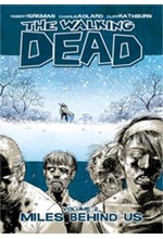 THE WALKING DEAD VOL 2-MILES BEHIND US PB