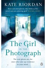 THE GIRL IN THE PHOTOGRAPH PB