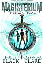 MAGISTERIUM 1-THE IRON TRIAL PB