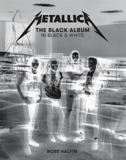 METALLICA THE BLACK ALBUM IN BLACK & WHITE