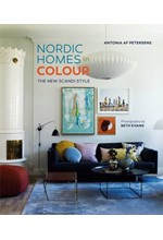 NORDIC HOMES IN COLOUR : THE NEW SCANDI STYLE