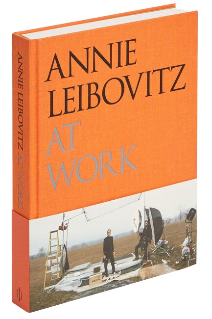 ANNIE LEIBOVITZ AT WORK