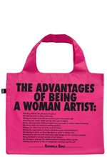 ΤΣΑΝΤΑ ΓΙΑ ΨΩΝΙΑ LOQI ARTIST-GUERRILLA GIRLS THE ADVANTAGES OF BEING A WOMAN ARTIST